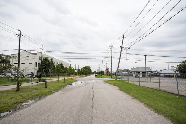 Wires and Walkways: Everyday Life in Houston’s Third Ward